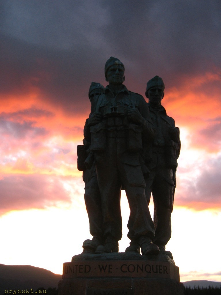 Commando Monument
