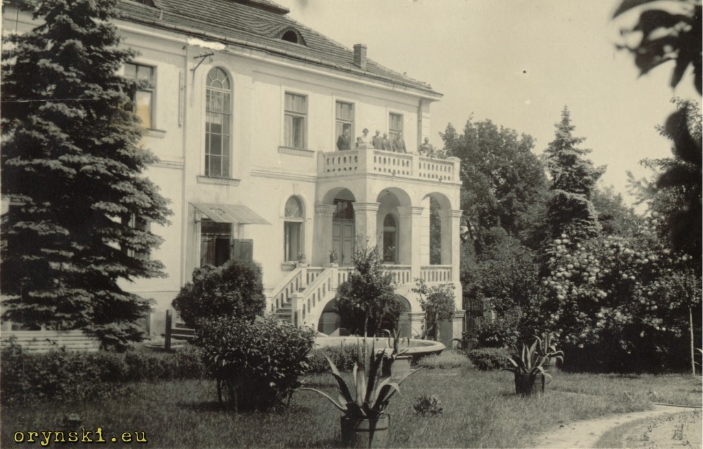 Posiadłość w Charsznicy należąca kiedyś do mojej rodziny (archiwum rodzinne)